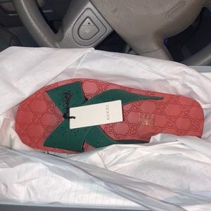 GG sandals